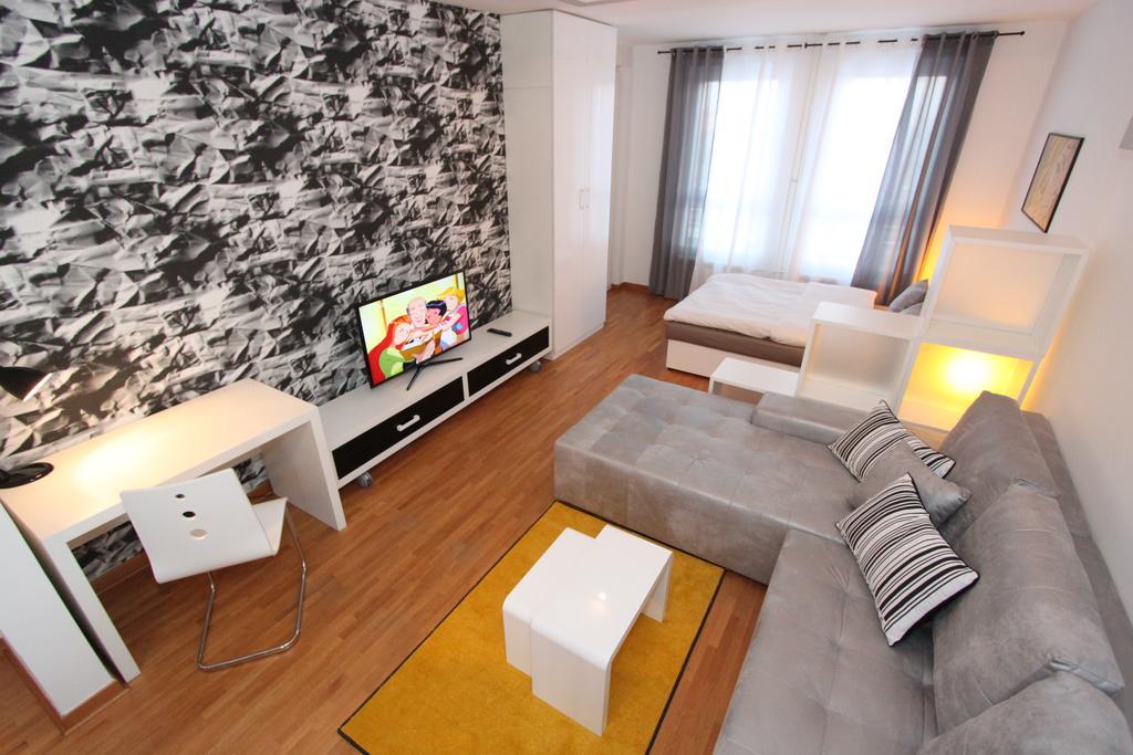 New Belgrade Apartment Neven, Parking 5 Evra Dan Exterior photo